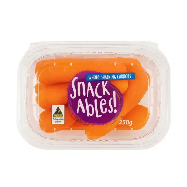 Snacking Carrots